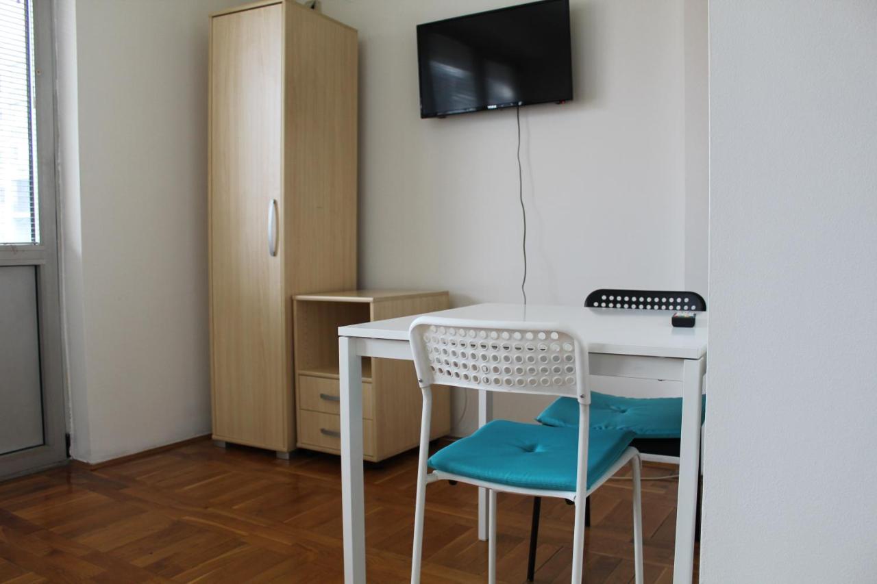 Apartman Panorama 3 Glavna Ulica Apartment Uzice Bagian luar foto